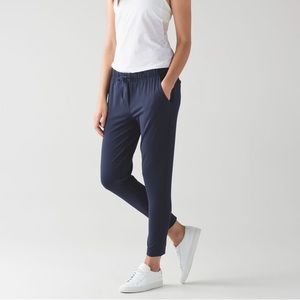 Lululemon Jet Crop slim